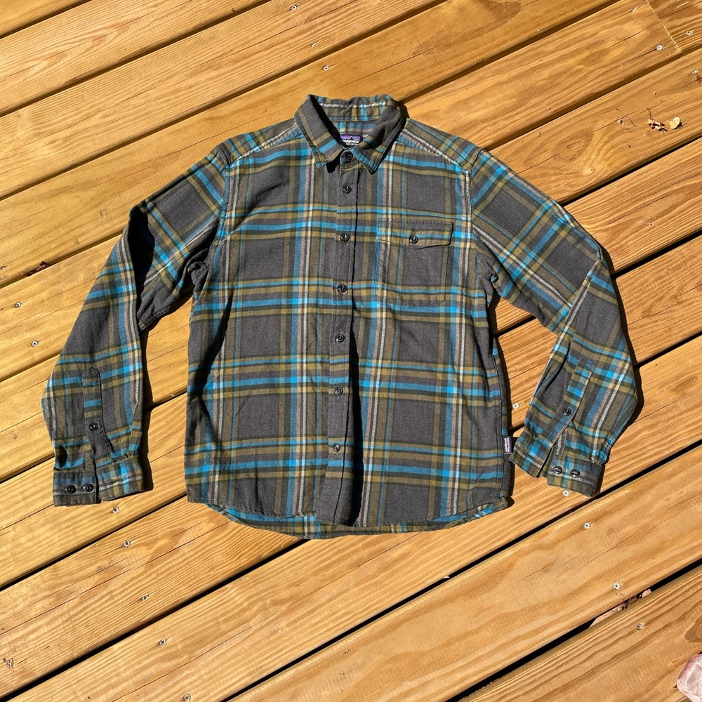 patagonia lightweight fjord flannel shirt